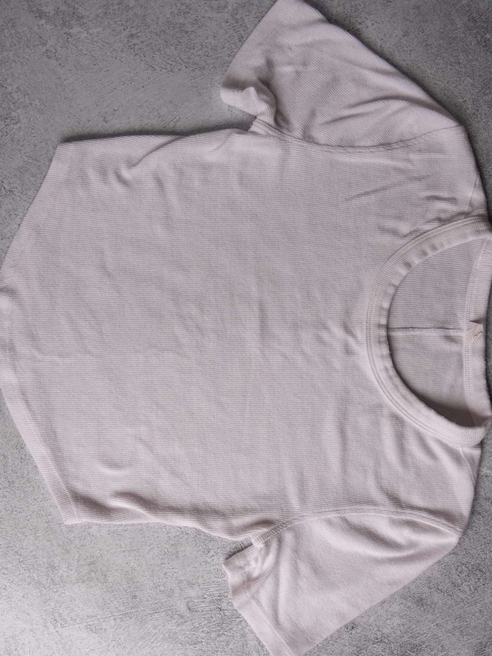Lululemon White Ribbed Cropped Tee Size 2